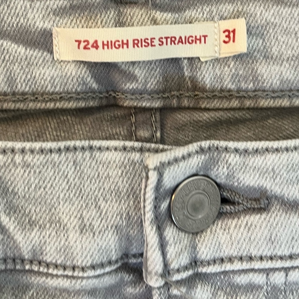 Levi’s 724 high rise Jeans - Picture 3 of 5